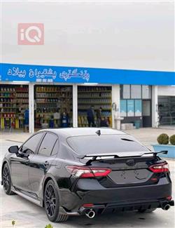 تۆیۆتا کامری